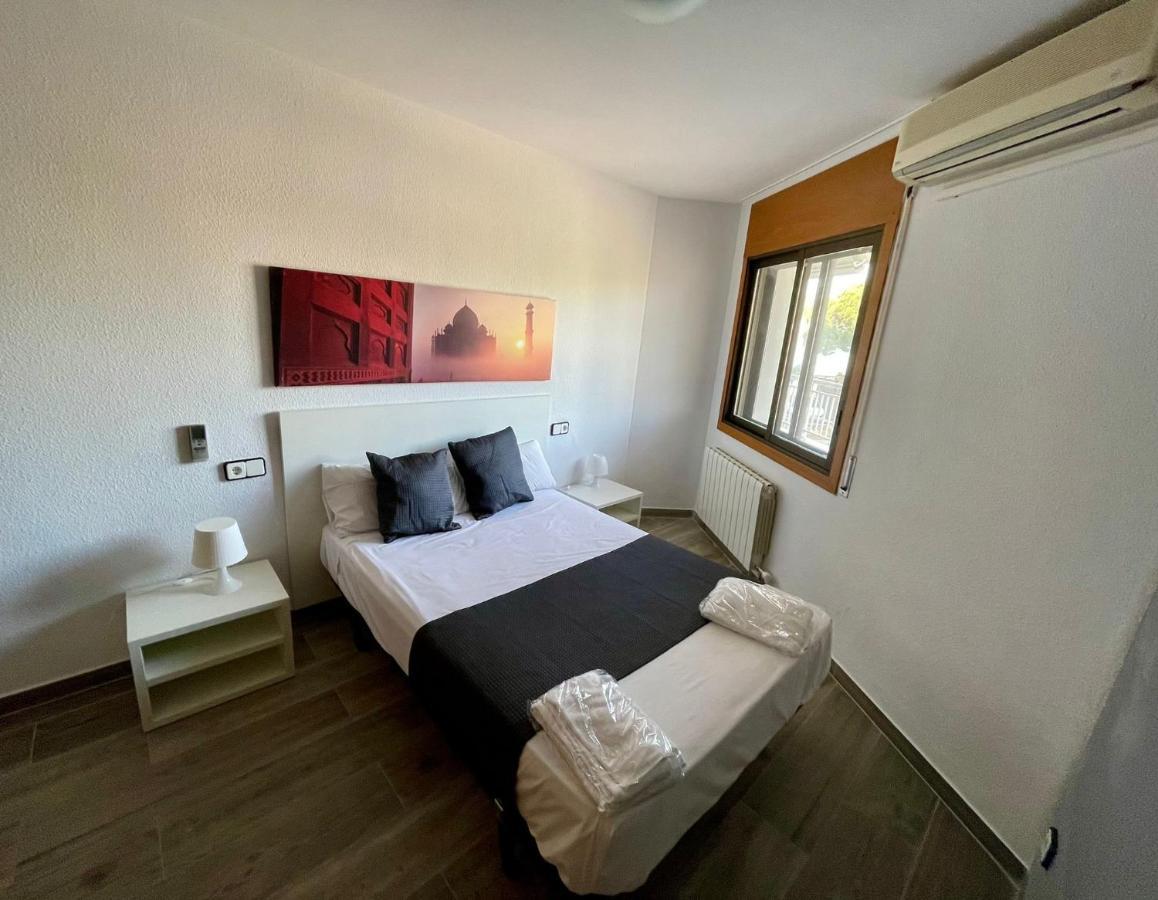 סאלו For A Stay Santillana Plaza מראה חיצוני תמונה