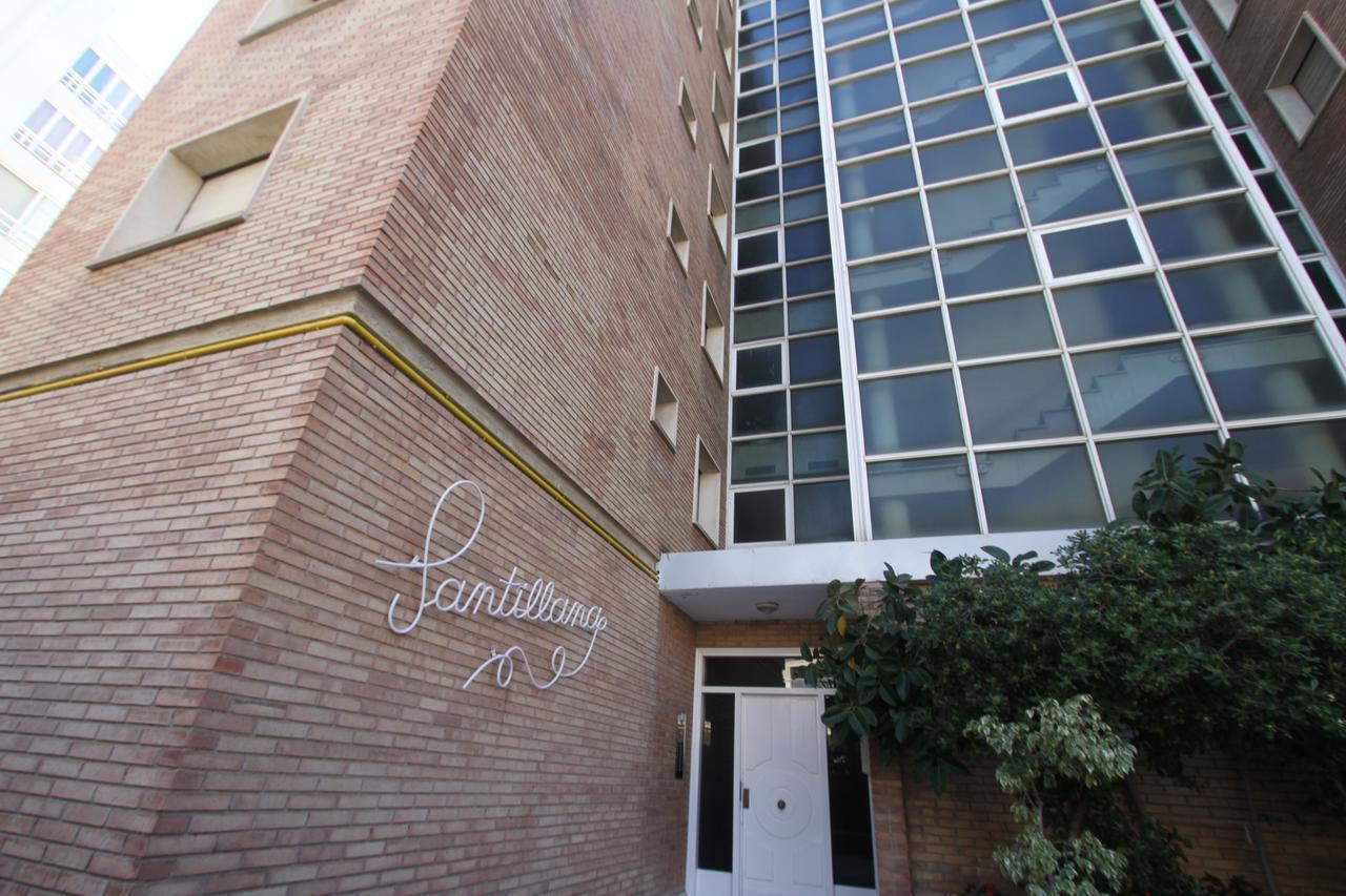 סאלו For A Stay Santillana Plaza מראה חיצוני תמונה